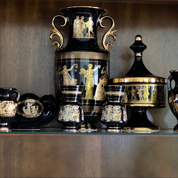 ⚱️ 24K Gold Greek Urns ⚱️ Set of 2 - Picture 2 of 5